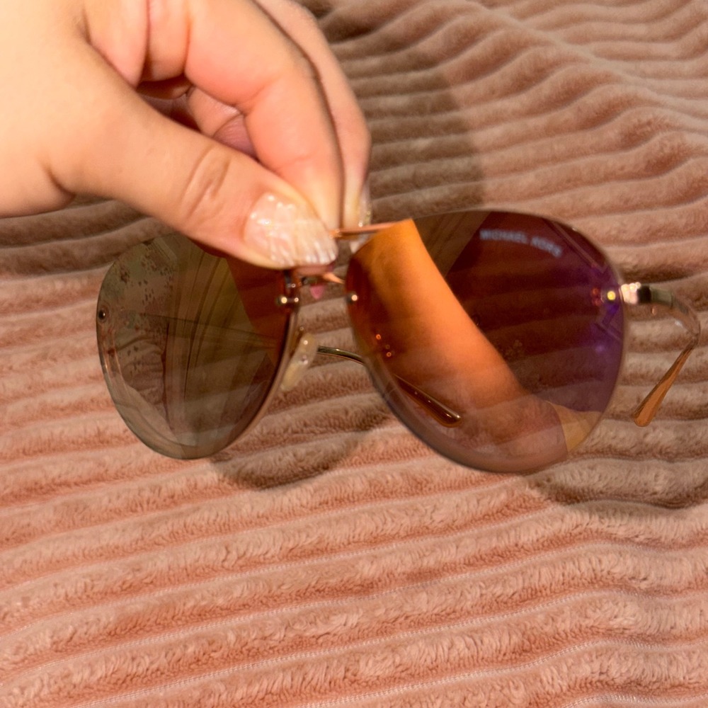 Michael Kors Chelsea Rose Gold Aviator Sunglasses Flash Mirror Lenses